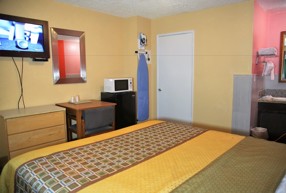 4 Star Motel - photo 7