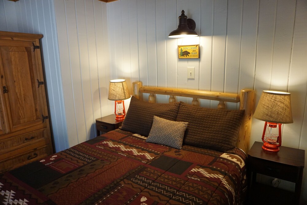 Shaver Lake Village Hotel - photo 24