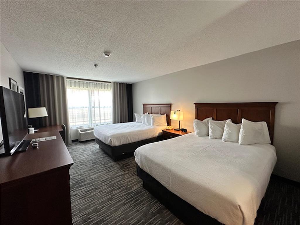 Best Western Harmony Inn Fort Dodge Iowa - photo 20