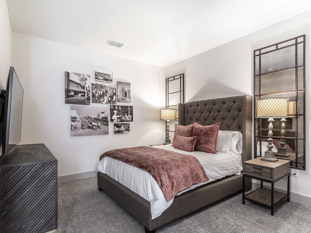 Millsap Suites by Pioneer Pocket Hotel - photo 4