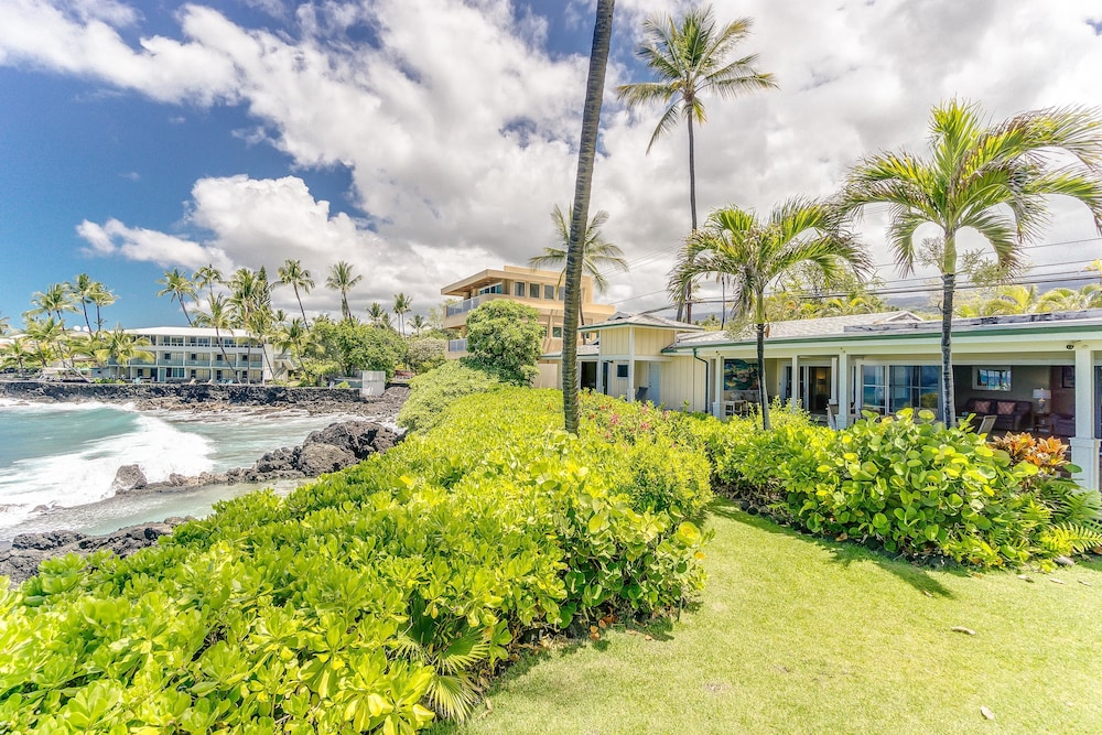 Hale Huna Kai Oceanfront by RedAwning - photo 22