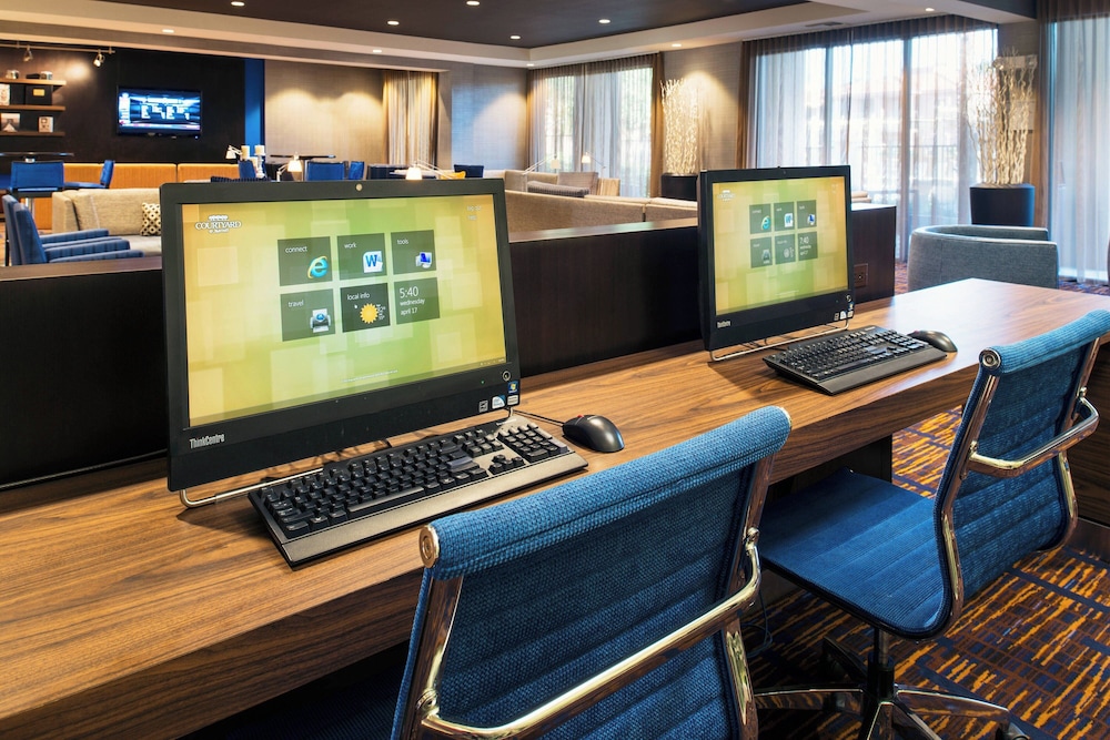 Courtyard by Marriott Palm Desert - photo 31