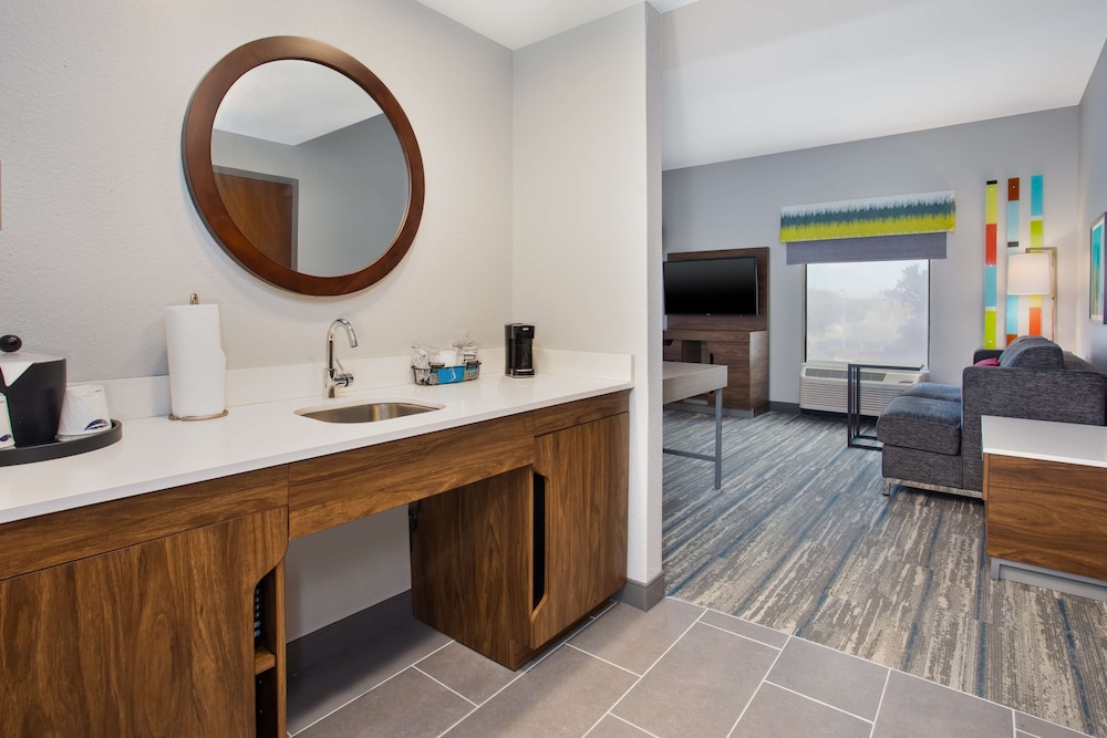 Hampton Inn & Suites Lady Lake The Villages - photo 13