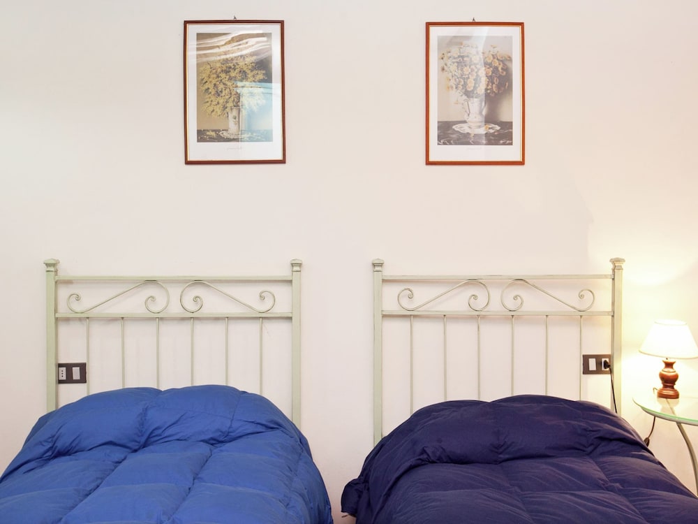 Spacious Holiday Home — Bucine — photo 5