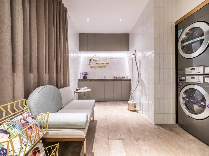 Mercure Nanjing Downtown — 4-Star Luxury Hotel in Nanjing, People's Republic of China