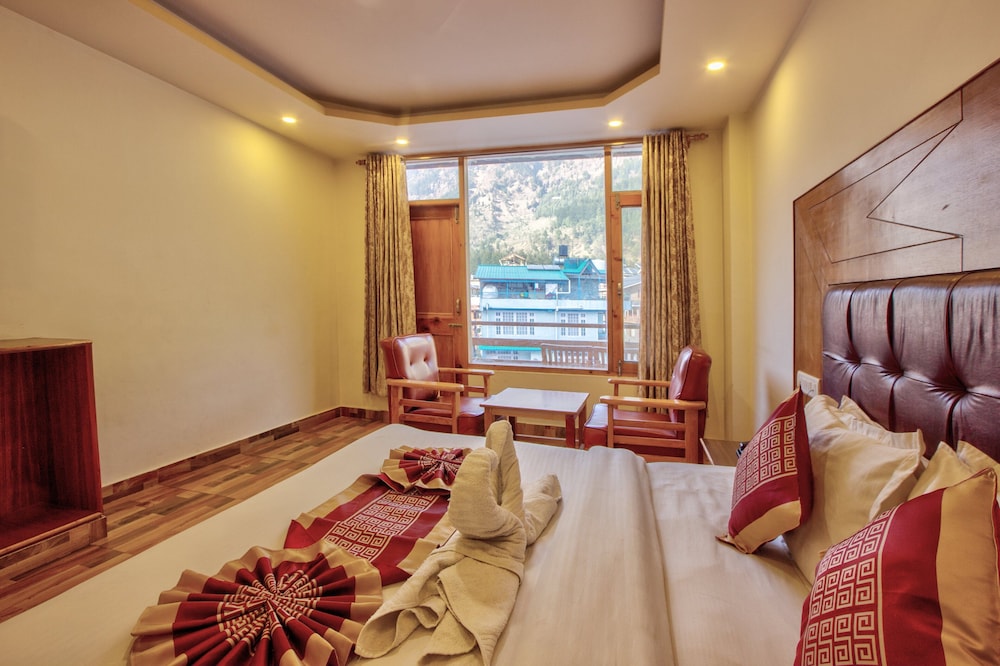 Dev by SR Manali - carbon neutral hotel in Manali