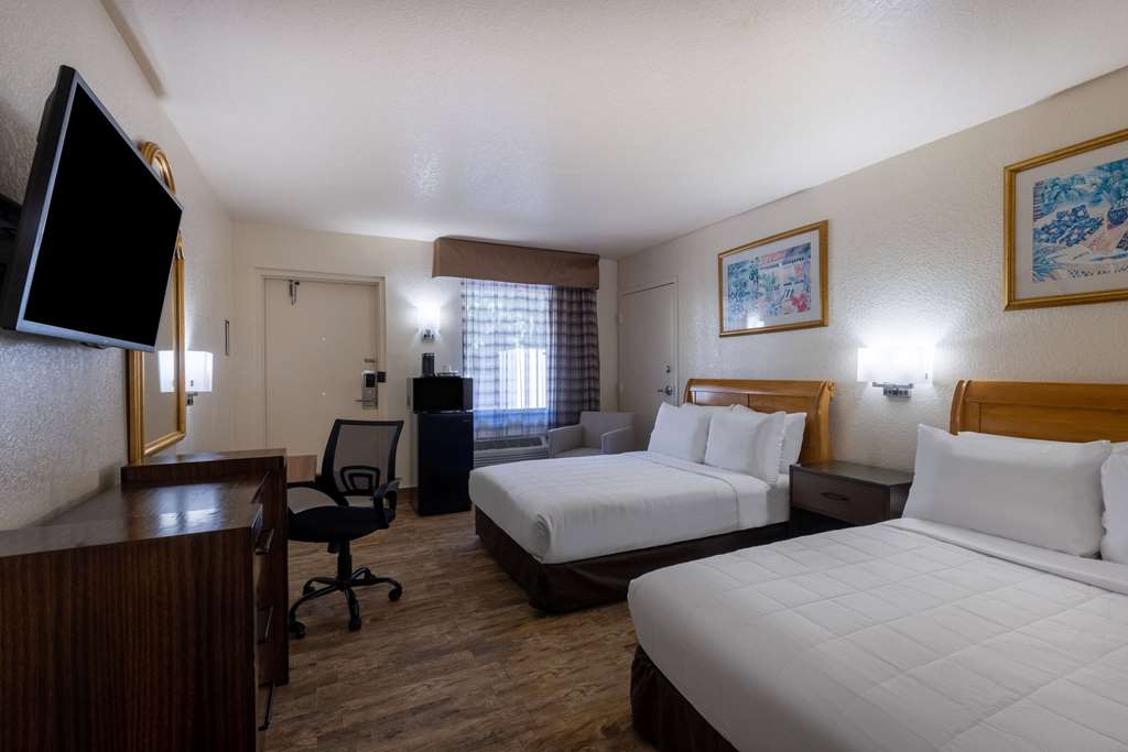 Travelodge by Wyndham Florida City Homestead Everglades - photo 16