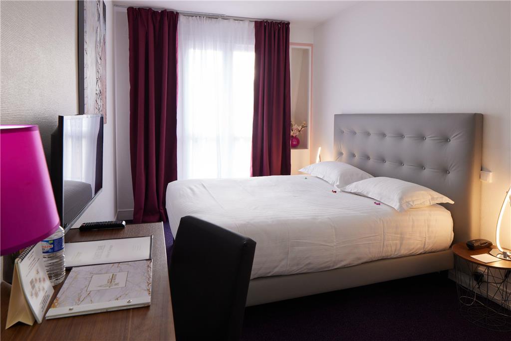 Hotel le Beffroi — Dreux — photo 2