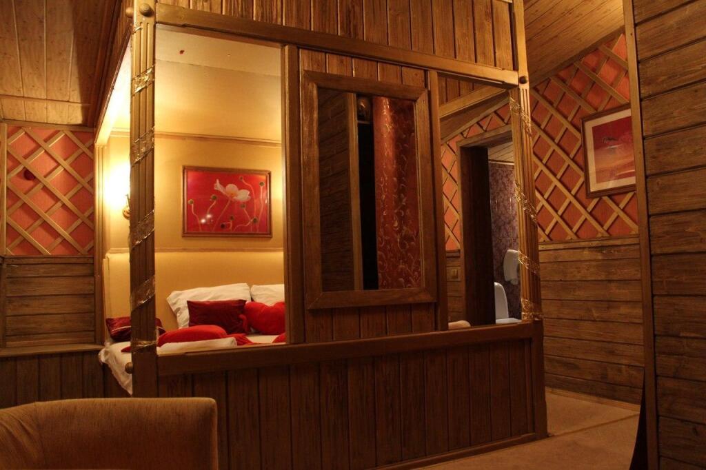 Assembly in Saratov, Russia