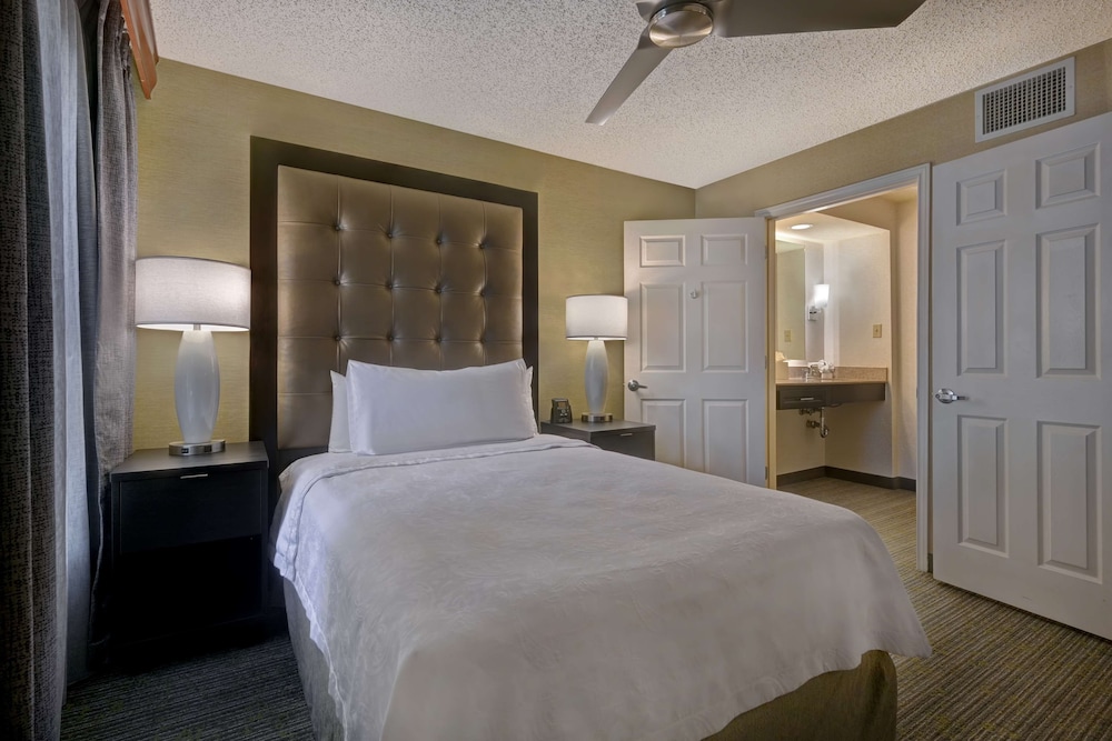 Homewood Suites by Hilton Boulder - photo 11