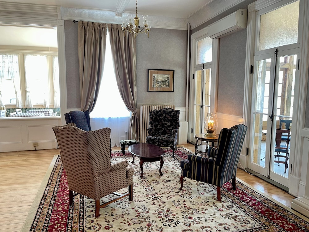 Brandon Inn - photo 10