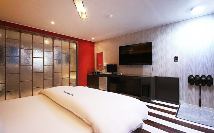 Cheongdo Car Self Check in Motel in Gyeongsan-Si, South Korea