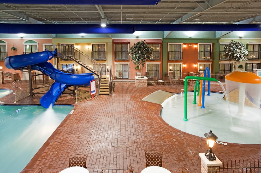 Holiday Inn Hotel & Suites Minneapolis Lakeville by IHG - photo 28