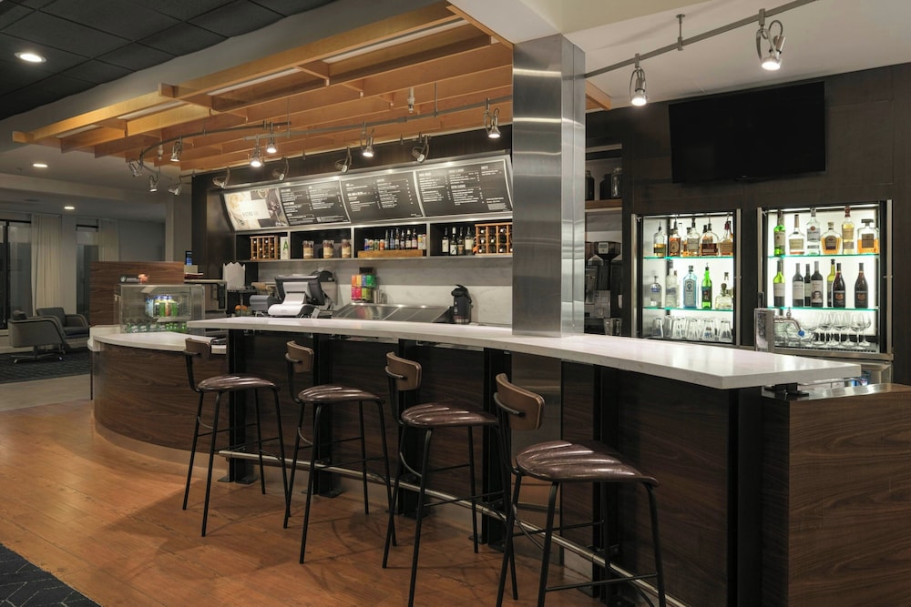 Courtyard by Marriott Louisville East - photo 30