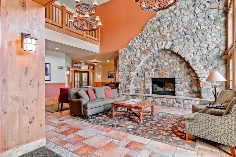 8615 Expedition Station Keystone — 4-Star Luxury Hotel in Keystone, United States