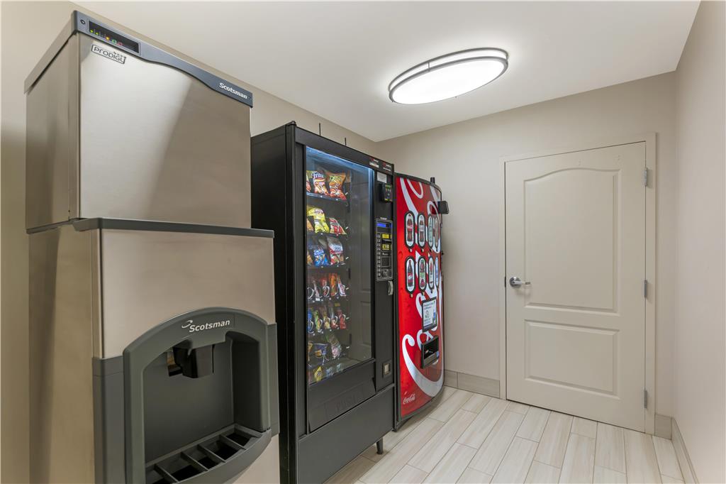 Best Western Plus Vineyard Inn & Suites - photo 10