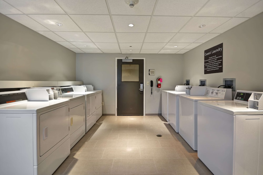 Homewood Suites by Hilton Ithaca - photo 45