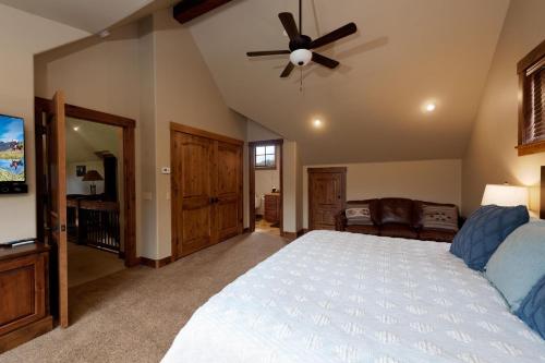 Twilight 48 Penstock Court - photo 33