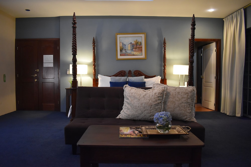 Liquidambar Hotel in Santa Lucia, Honduras