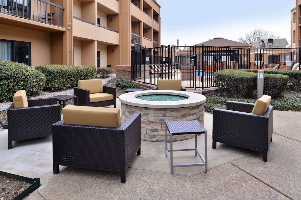 Courtyard by Marriott Dallas Northwest - photo 30