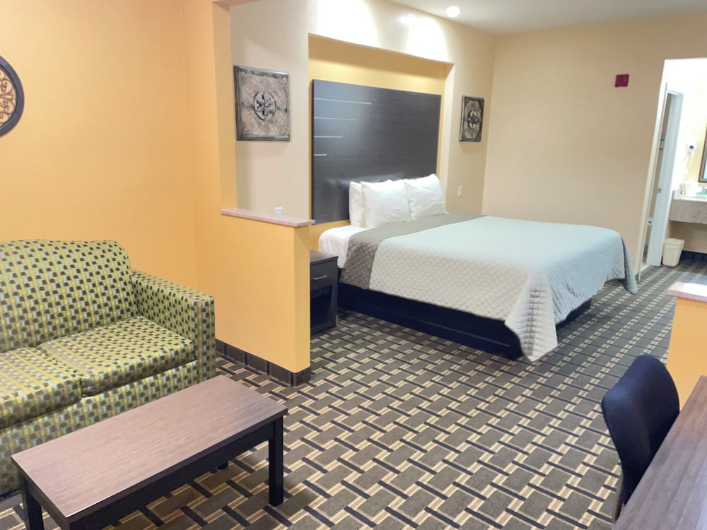 HomeGate Inn and Suites - photo 8