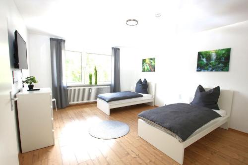 Spacious Apartment with Balcony — 4-Star Luxury Hotel in Wetzlar, Germany