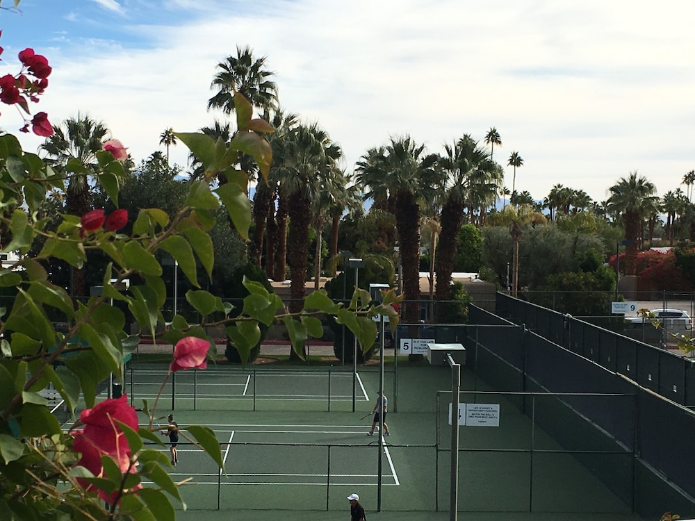 GetAways at Palm Springs Tennis Club - photo 33