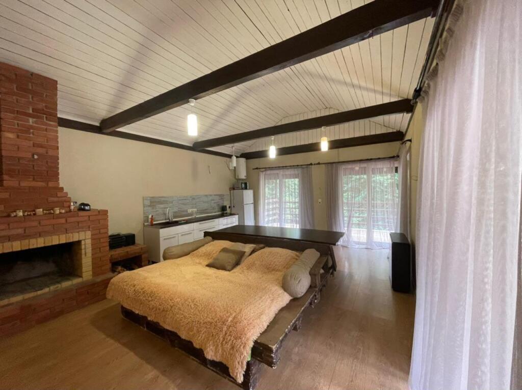 Zagorodny dom u podnozhiya gory in Vladikavkaz, Russia