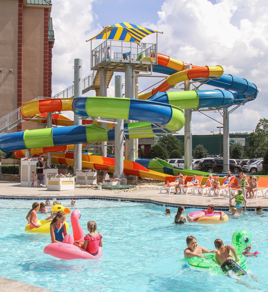 Country Cascades Waterpark Resort - photo 46