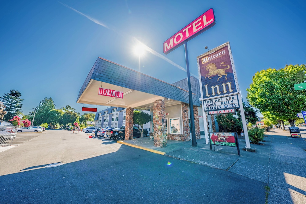 Unicorn Inn by OYO Portland - photo 49