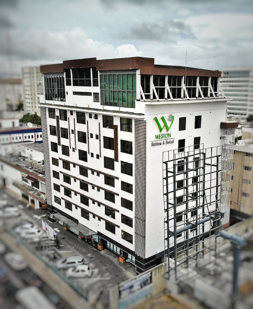 Weston Suites & Hotel
