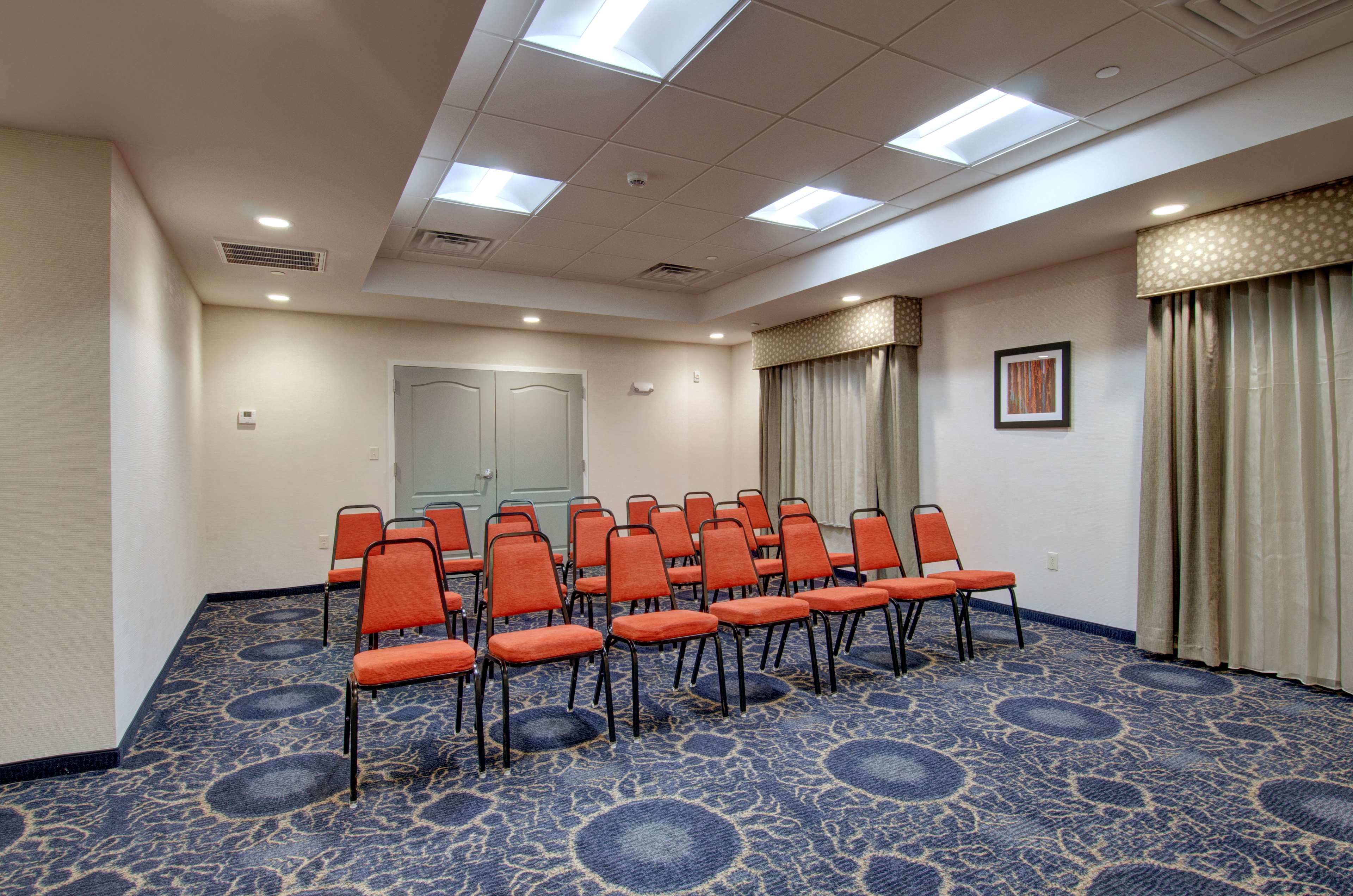 Hampton Inn & Suites Springfield Downtown - photo 16