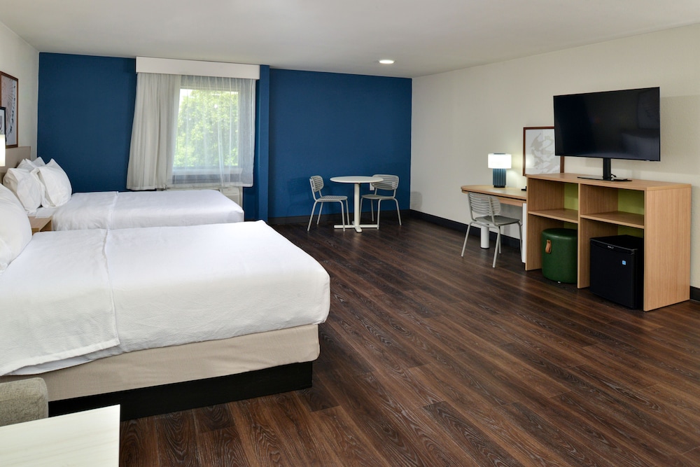 Spark by Hilton Dallas Medical District Love Field - photo 9