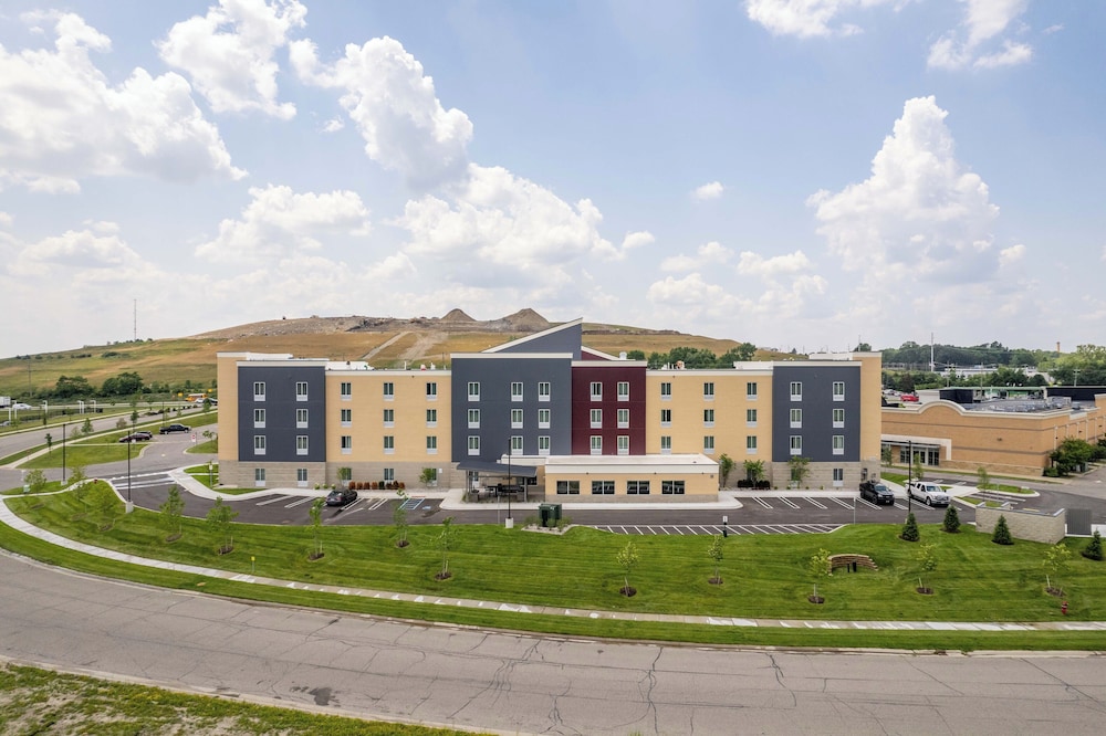 Candlewood Suites Detroit Auburn Hills by IHG - photo 101
