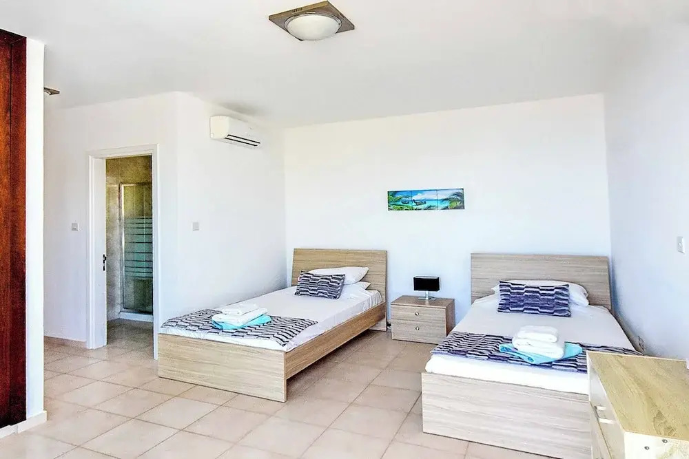 Villa Valentina Bay