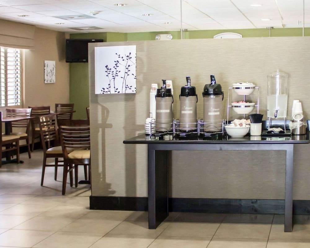 Sleep Inn & Suites Columbus State University Area - photo 14