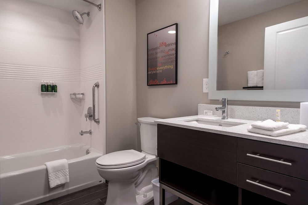 TownePlace Suites by Marriott Clinton - photo 18