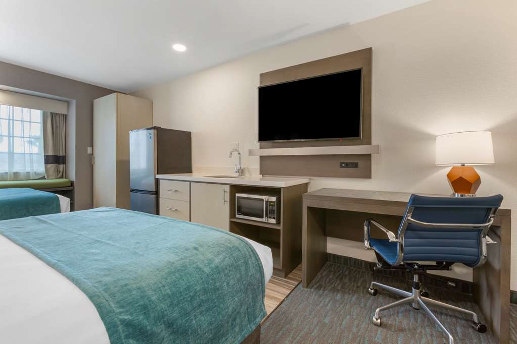 Best Western Plus Yuma Foothills Inn & Suites - photo 14