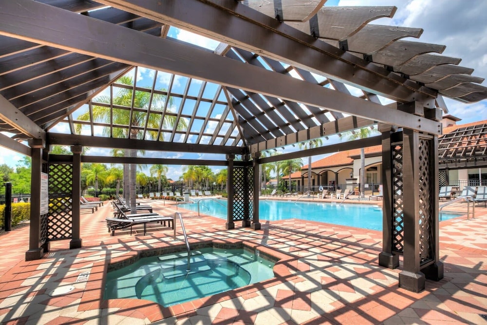 8BR Family Resort Home With Pool & Theatre - photo 30