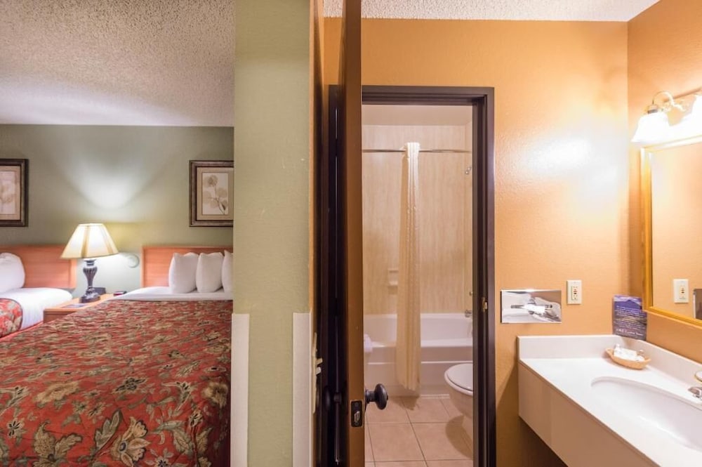 Old Town Inn - photo 28