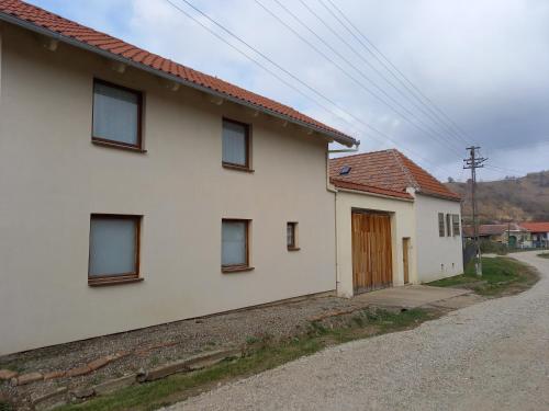 Le Domaine Du Hibou in Unknown City, Romania