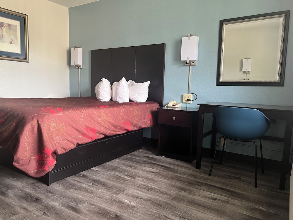 Americas Best Value Inn Pontotoc - photo 6