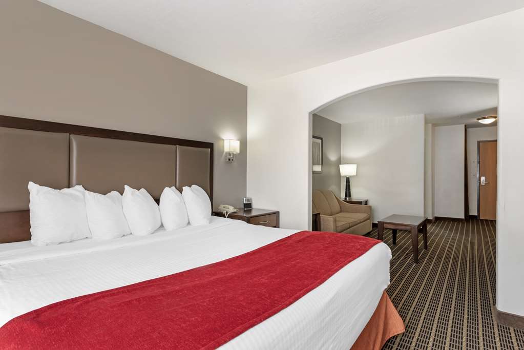 Best Western Plus Eagleridge Inn & Suites - photo 5