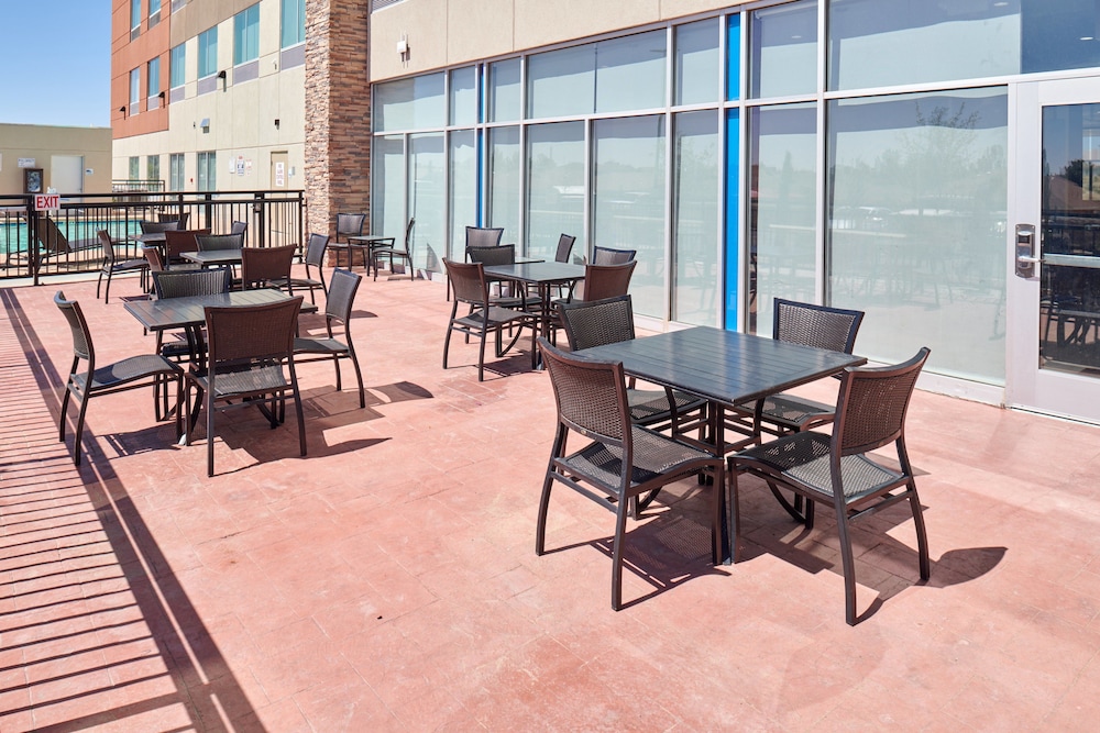 Holiday Inn Express & Suites El Paso East Loop 375 by IHG - photo 18