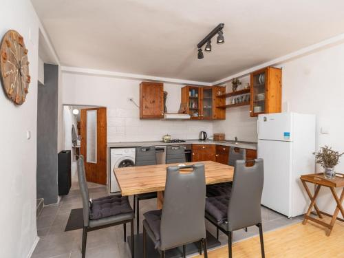 One Bedroom Ranch House