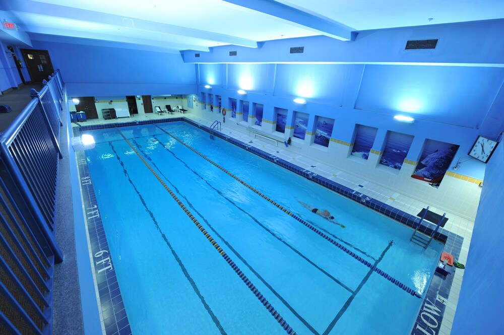 Milwaukee Athletic Club - photo 8