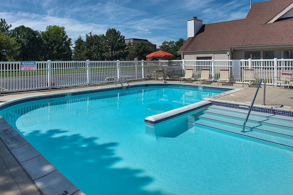 Residence Inn by Marriott Detroit Troy Madison Heights - photo 16