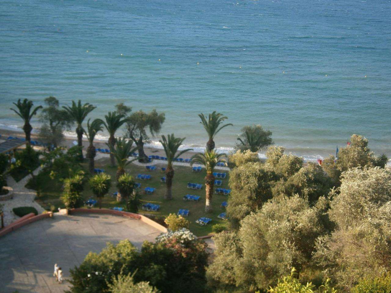Dimitra Apartments K — 4-Star Luxury Hotel in Corfu, Greece