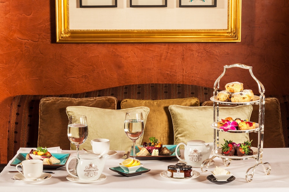 Hotel Plaza Athenee - photo 44