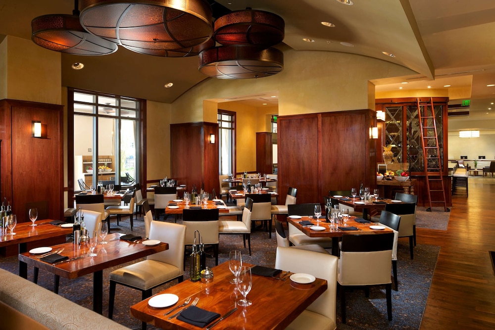 Hilton Grand Vacations Club Las Palmeras Orlando - photo 46